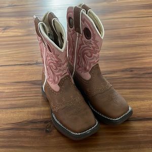 Durango cowboy cowgirl boots. Size 9 toddler
